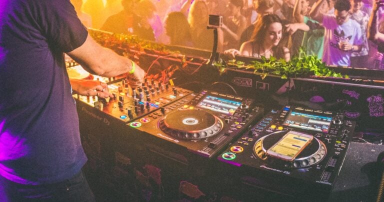 Dj set festa di inizio stagione