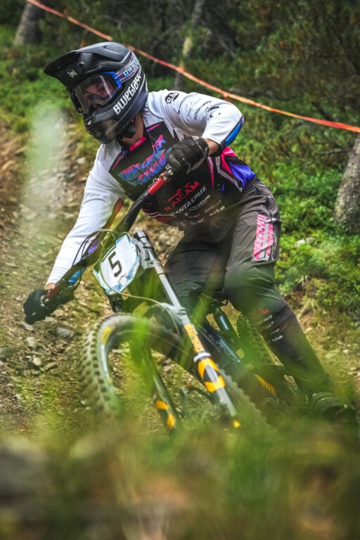 rider dh Gilardino in azione